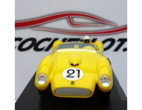 FERRARI 250-TR TESTA ROSSA AMARILLO REF. 50151 NINCO