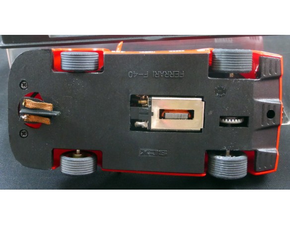 Ferrari F-40	ROJO 1992	REF.	8345	EXIN