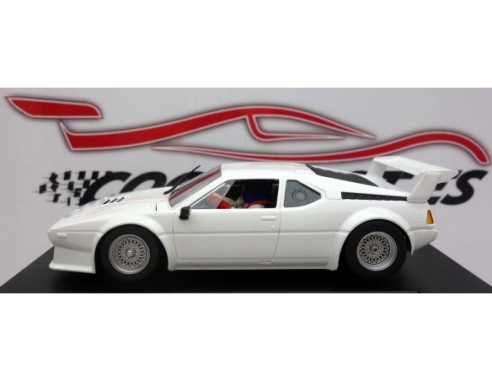 BMW M1 BLANCO SIN TAMPOGRAFIA SIN REFERENCIA FLY