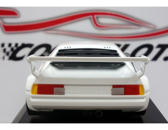 BMW M1 BLANCO SIN TAMPOGRAFIA SIN REFERENCIA FLY