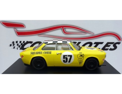 ALFA ROMEO GIULIA AMARILLO AQUADRA CORSEE REF. 11103 TEAM SLOT