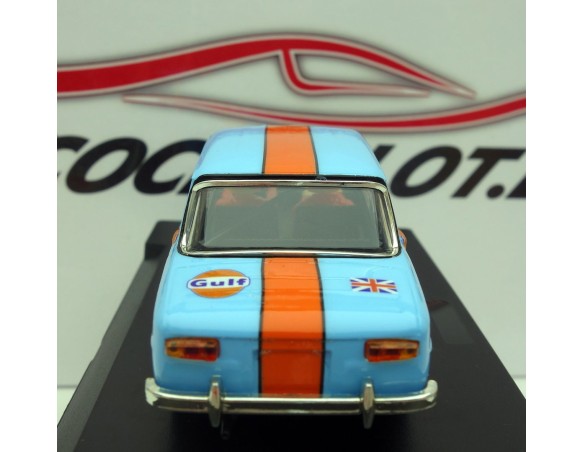RENAULT 8 GULF DECORACION PERSONALIZADA