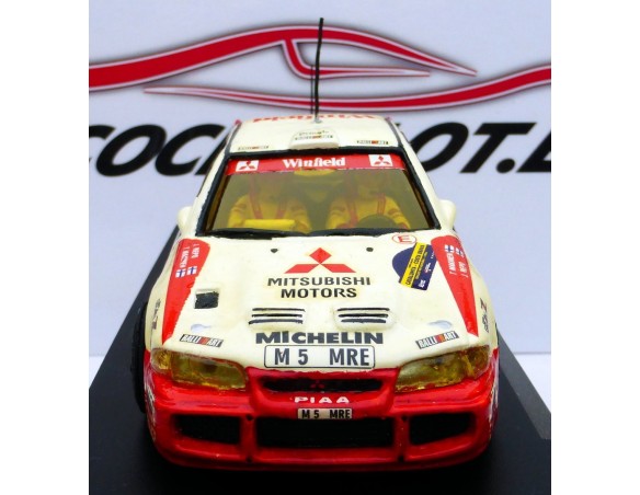 MITSUBITSHI LANCER MAKINEN MINI REPLICAS