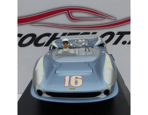 LOLA T-70 MKII Nº16 George Follmer REF.85-4826 REVELL