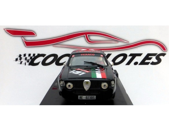 Alfa Romeo Giulia GTA TexacoREF.11105 TEAM SLOT