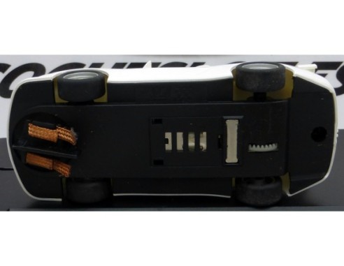 PORSCHE BLANCO CALLE 1/43 SCALEXTRIC COMPACT