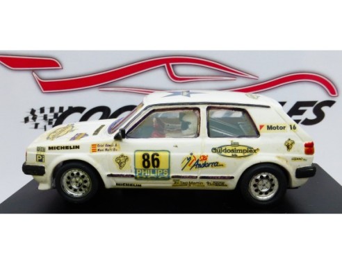 WOLKSWAGEN GOLF BLANCO RESINA