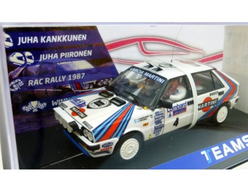 LANCIA DELTA MARTINI REF.12904 TEAM SLOT