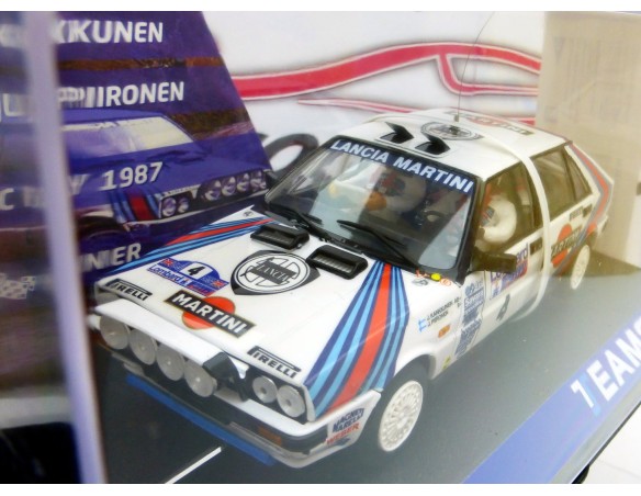 LANCIA DELTA MARTINI REF.12904 TEAM SLOT