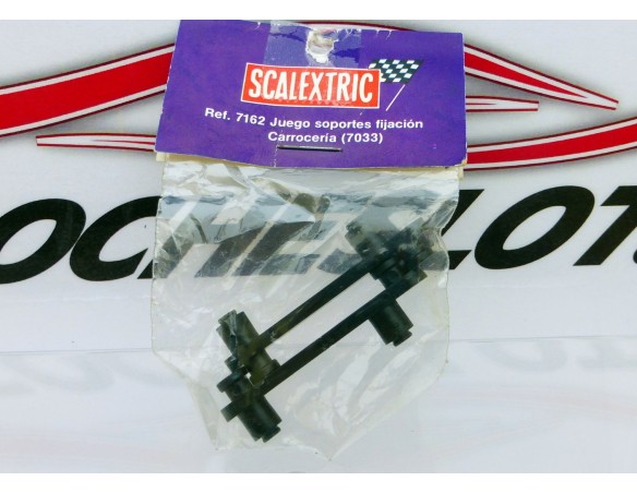 JUEGO SOPORTES FIJACION CARROCERIA REF.7033 SCALEXTRIC SRS