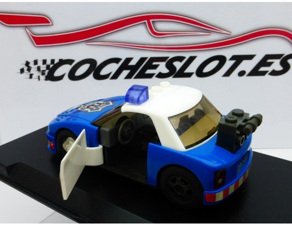 COCHE DE POLICIA CONSTRUBLOCK