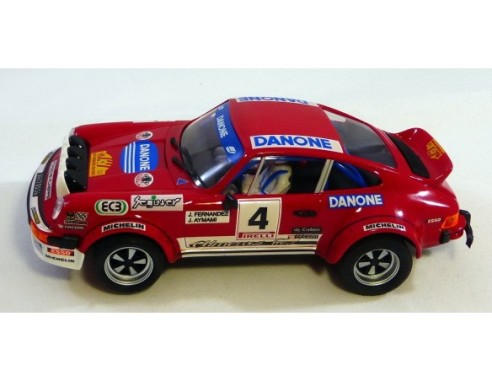PORSCHE 911 SC DANONE ROJO REF.50432 NINCO