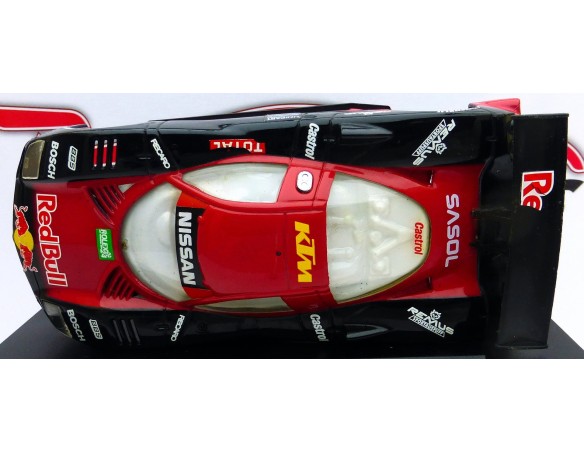 CARROCERIA Y CHASIS NISSAN 390 R RED BULL REPROTEC