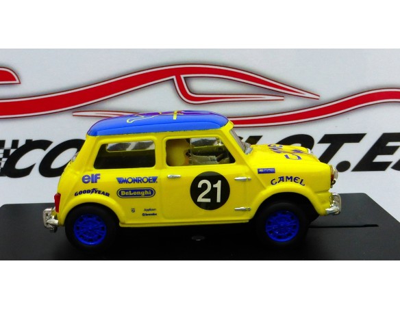 MINI COOPER CAMEL LTD 50 U.SERIE CLASICOS 004 COCHESLOT
