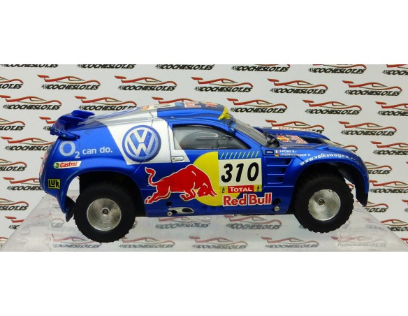 VOLKSWAGEN TUAREJ RED BULL NINCO