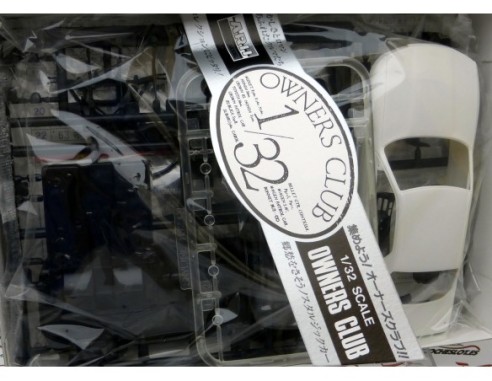 MAQUETA SKYLINE89 R32 GT-R ESCALA 1/32