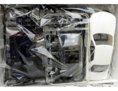 MAQUETA SKYLINE89 R32 GT-R ESCALA 1/32