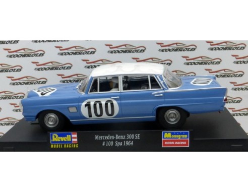 MERCEDES BENZ 300 SE Nº100 SPA 1964 REF.08324 REVELL