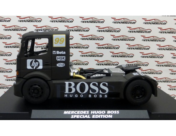 CAMION MERCEDES HUGO BOSS SPECIAL EDITION DE 500 FLY