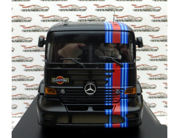 CAMION MERCEDES BENZ MARTINI SPECIAL EDITION REF.202312 FLYSLOT
