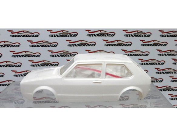 CARROCERIA GOLF BLANCO CON CHASIS Y RUEDAS
