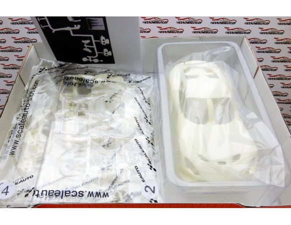 SRT VIPER GTS-R COMPLETE WHITE BODY KIT REF.SC3610 SCALEAUTO