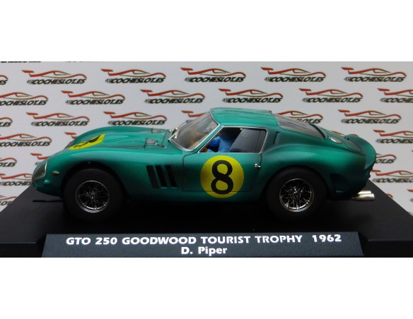 FERRARI GTO 250 GOOWOOD TOURIST TROPHY 1962 VERDE Nº8 SUCIO REF.E2032 FLY