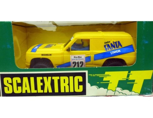 NISSAN PATROL “FANTA” LIMON REF.7306 EXIN