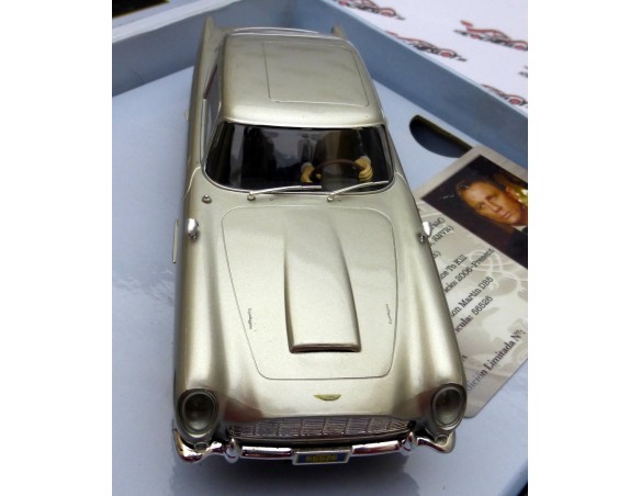 ASTON MARTIN DB5 CASINO ROYAL JAMES BOND 007 REF.H362A SUPERSLOT