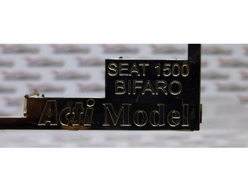 SEAT 1500 TAXI BIFARO ACTIMODEL