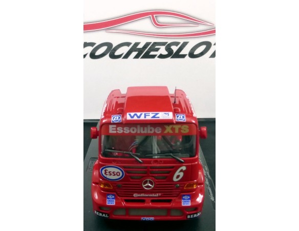CAMIÓN FLY MERCEDES BENZ ATEGO FIA ERTC 2000 CON LUCES  REF.08500 FLY