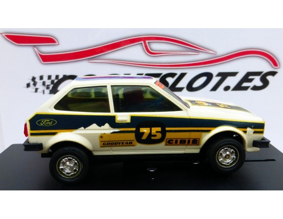 FORD FIESTA BLANCO REF. 4057/4061 EXIN
