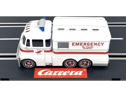 Ambulancia REF. 30943 CARRERA DIGITAL