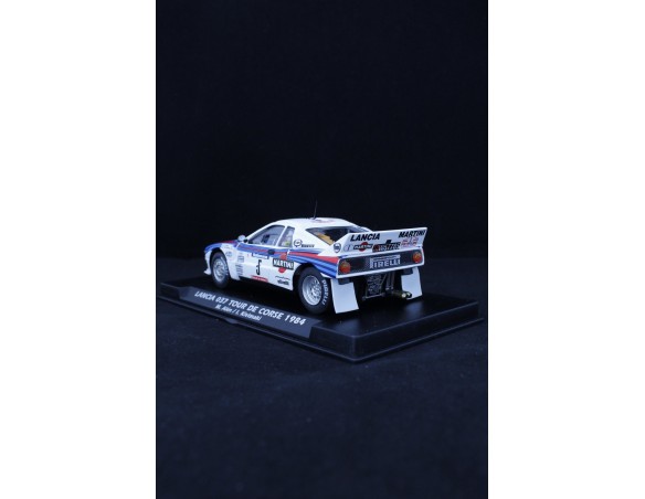 LANCIA 037 TOUR DE CORSE 1984 Ref. A2505 25th Aniversario FLY