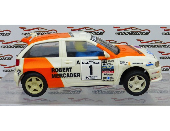Seat Ibiza kit Car “Robert Mercader”Blanco CHASIS 1 TORNILLO 1996 REF. 8390 TYCO