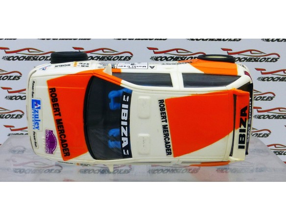 Seat Ibiza kit Car “Robert Mercader”Blanco CHASIS 1 TORNILLO 1996 REF. 8390 TYCO