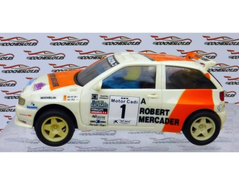 Seat Ibiza kit Car “Robert Mercader”Blanco CHASIS 2 TORNILLOS 1996 REF. 8390 TYCO