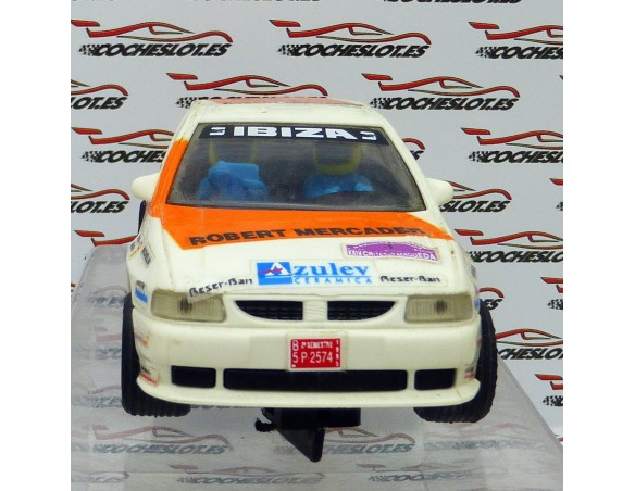Seat Ibiza kit Car “Robert Mercader”Blanco CHASIS 1 TORNILLOS 1996 REF. 8390 TYCO
