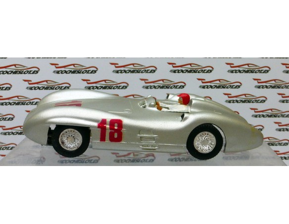 MERCEDES W 196 STREAMLINER BUM SLOT