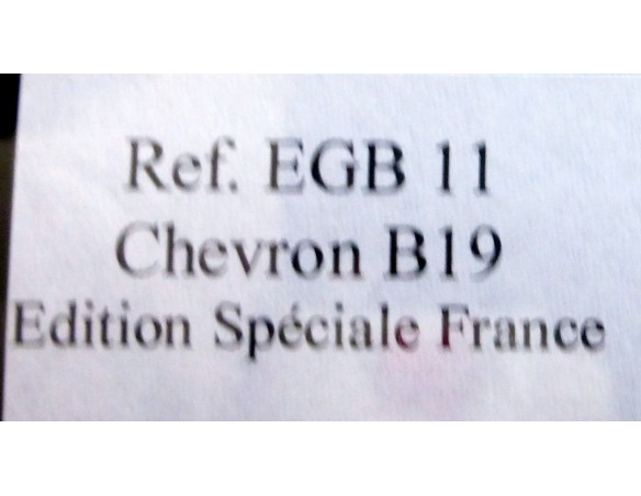 CHEVRON B19 EDICION FRANCIA AZUL Nº17 REF.EGB11 FLY