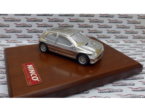 TROFEO NINCO RENAULT CLIO
