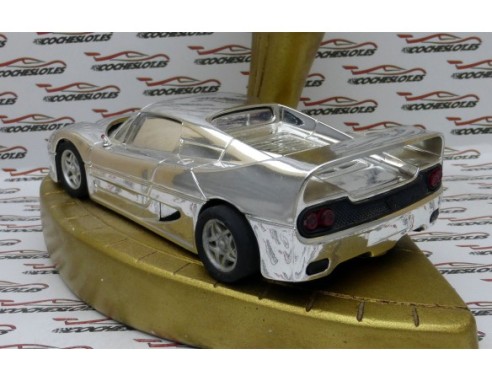 TROFEO NINCO FERRARI F40 ESCAYOLA
