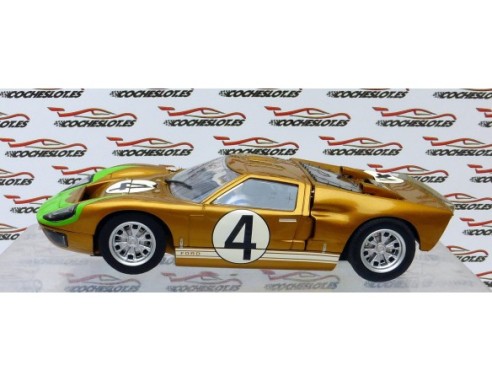 FORD GT 40 MKII 1966. Ref. C3026 SUPERSLOT