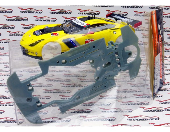 CARROCERIA CORVETTE AMARILLO Y CHASIS C7R MEDIUM REF.SC6650b SCALEAUTO