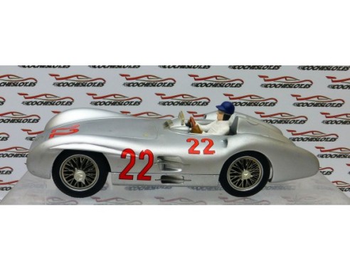 MERCEDES W 196 STREAMLINER Nº22