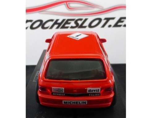 RENAULT CLIO	EL MUNDO ROJO 1993 REF. 50102 NINCO