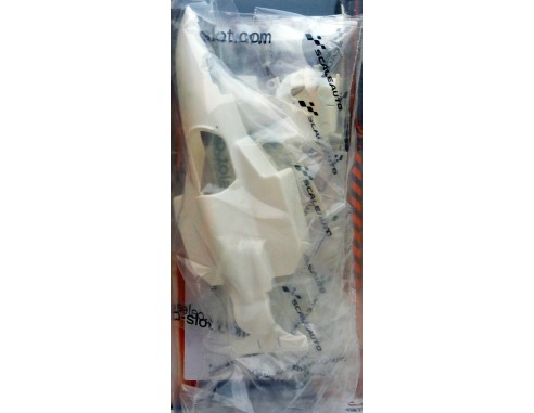 CARROCERIA 90- 97 EN KIIT BLANCA MORRO BAJO REF.SC3631 SCALEAUTO