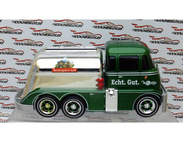 CAMION CISTERNA VERDE Berchtesgadener Land R 1/32 EF.30889 CARRERA DIGITAL