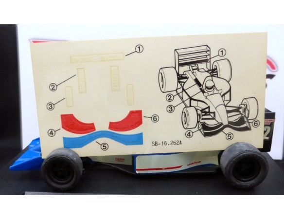 Jordan YAMAHA F1 SASOL SIN ROTULAR CON ADHESIVOS 1993 REF.	8357	TYCO