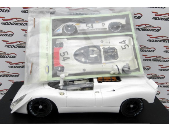 PORSCHE 908 Nº55 BRANDS HATCH 69 FLY